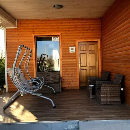 Duna Parti Vendeghazak Aparthotel Szigetbecse