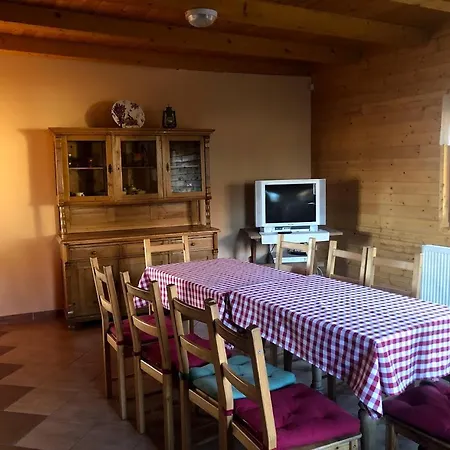 Duna Parti Vendeghazak * Szigetbecse