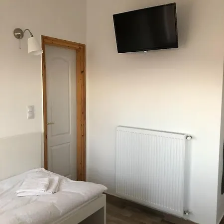 Duna Parti Vendeghazak Lejlighedshotel Szigetbecse