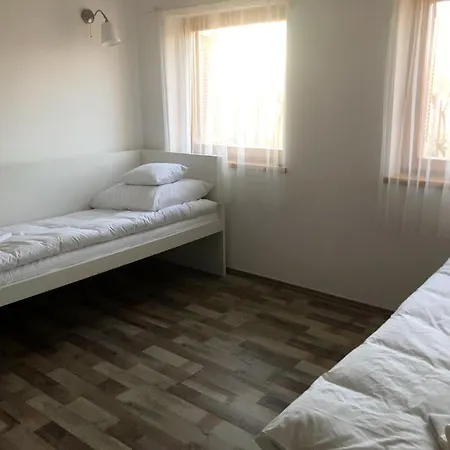 Duna Parti Vendeghazak Lejlighedshotel Szigetbecse