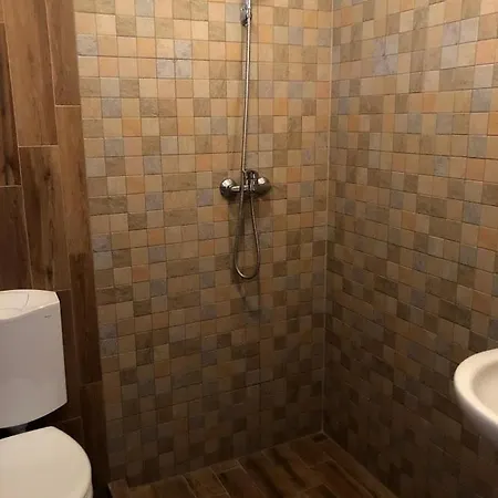 Duna Parti Vendeghazak Lejlighedshotel *