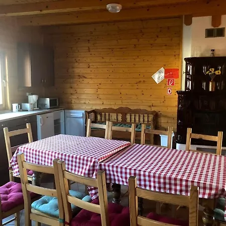 Lejlighedshotel Duna Parti Vendeghazak