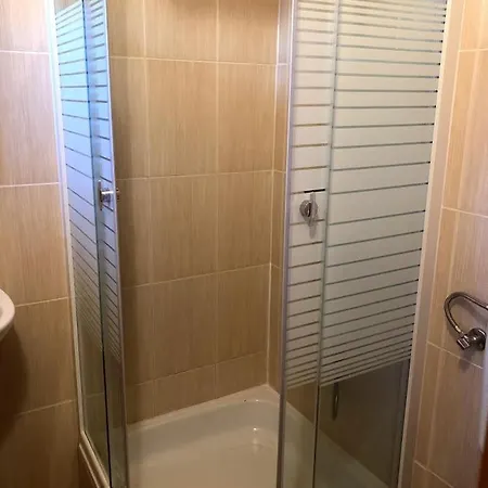 Duna Parti Vendeghazak