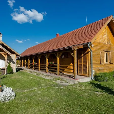 Duna Parti Vendeghazak Aparthotel