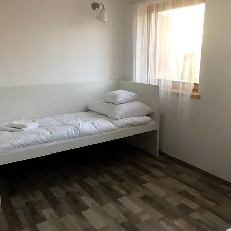 Lejlighedshotel Duna Parti Vendeghazak Szigetbecse